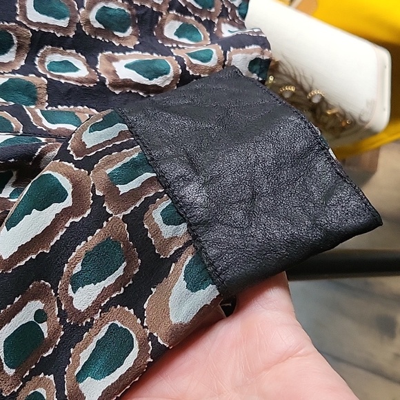 Vintage silk blouse - Picture 4 of 7